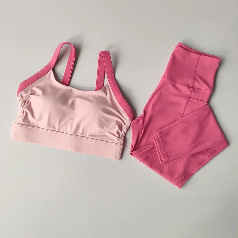 Color Blocking Cross Back Bra and Leggings With Pockets Set - Neighborhood Dancewear