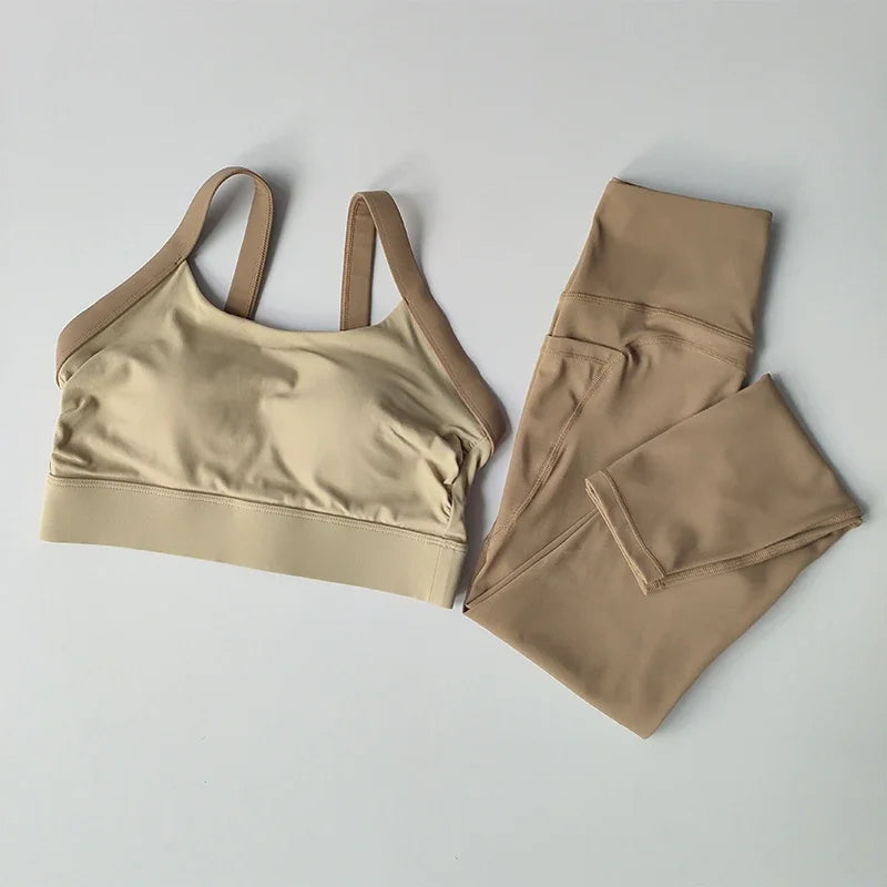 Color Blocking Cross Back Bra and Leggings With Pockets Set - Neighborhood Dancewear
